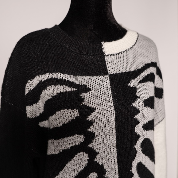 Color block Skeleton Sweater Dress - Picture 3 of 6